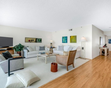 4301 N Ocean Boulevard - Photo Thumbnail 4