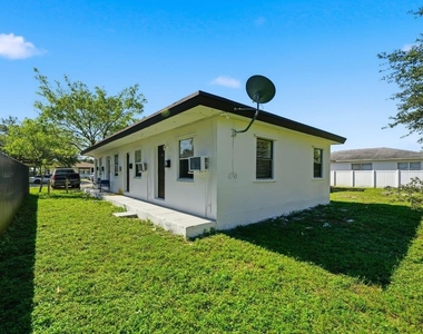 406 Nw 7th Court - Photo Thumbnail 2