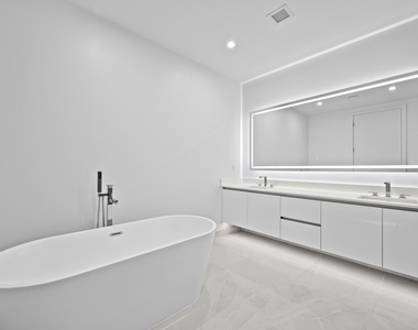 220 Lake Shore Drive - Photo Thumbnail 7