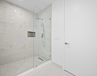 220 Lake Shore Drive - Photo Thumbnail 9