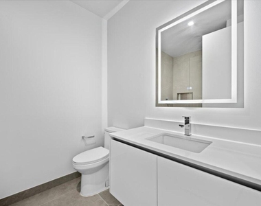 220 Lake Shore Drive - Photo Thumbnail 17