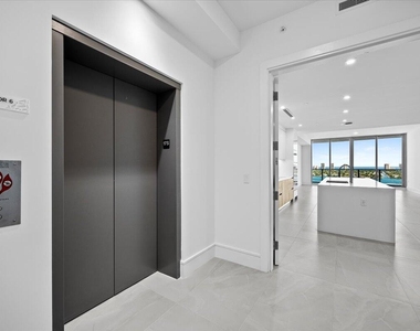 220 Lake Shore Drive - Photo Thumbnail 1