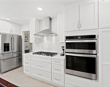 429 Inlet Road - Photo Thumbnail 8