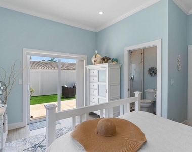 1008 Se 10th Court - Photo Thumbnail 28