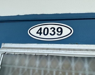 4039 Exeter C - Photo Thumbnail 12
