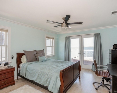 676 Dune Road - Photo Thumbnail 13