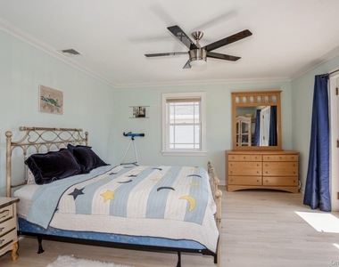 676 Dune Road - Photo Thumbnail 14