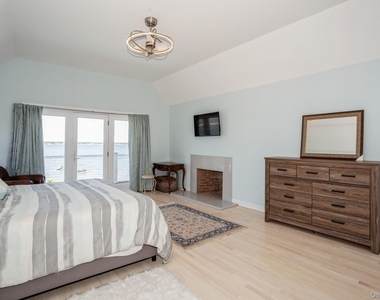 676 Dune Road - Photo Thumbnail 10
