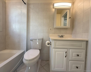 51 Schneider Avenue - Photo Thumbnail 12