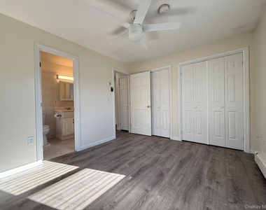 51 Schneider Avenue - Photo Thumbnail 11
