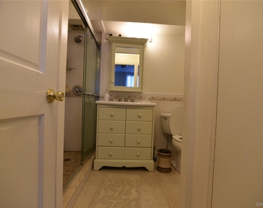 54-40 Little Neck Parkway - Photo Thumbnail 22