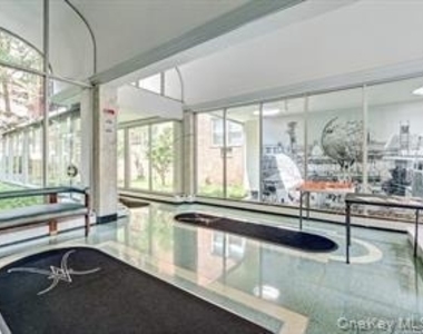 54-40 Little Neck Parkway - Photo Thumbnail 2