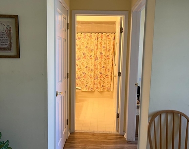 11 Umberland Place - Photo Thumbnail 23