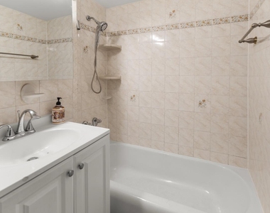61-15 98th Street - Photo Thumbnail 4