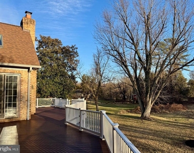 8951 Brook Road - Photo Thumbnail 28