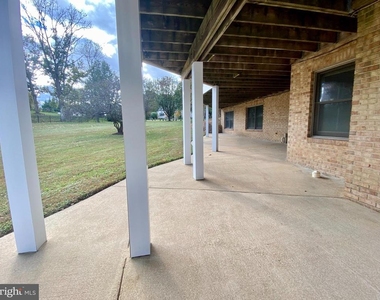 8951 Brook Road - Photo Thumbnail 30