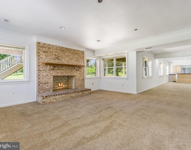 8951 Brook Road - Photo Thumbnail 23