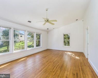 8951 Brook Road - Photo Thumbnail 13