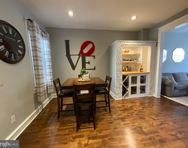 2938 E Thompson Street - Photo Thumbnail 4