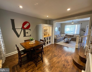 2938 E Thompson Street - Photo Thumbnail 5