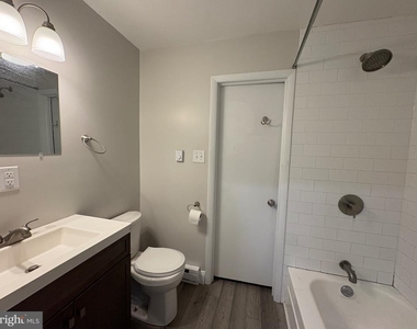 1056 Dual Place - Photo Thumbnail 5