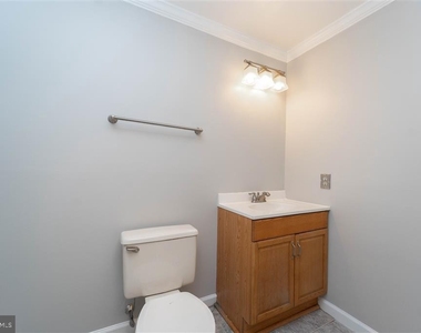 9428 Orbitan Court - Photo Thumbnail 20