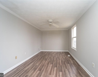 9428 Orbitan Court - Photo Thumbnail 18