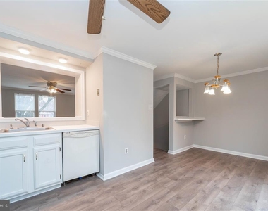 9428 Orbitan Court - Photo Thumbnail 28