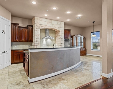 334 Blazing Star Dr - Photo Thumbnail 20