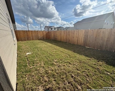 13722 Appleton Way - Photo Thumbnail 22