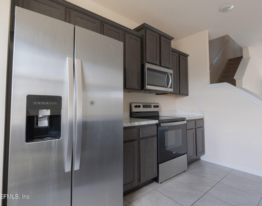 513 Spanish Oaks Way - Photo Thumbnail 6