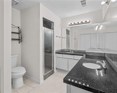 990 Chapman Lane - Photo Thumbnail 12