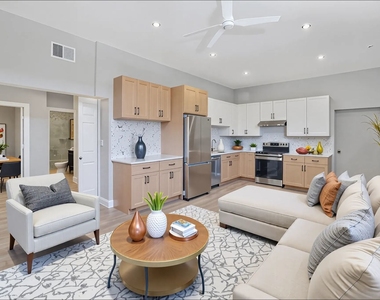 6240 W Belmont Avenue - Photo Thumbnail 1