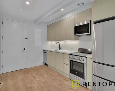 130 Hope Street - Photo Thumbnail 4