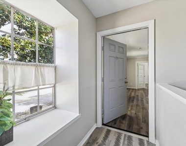 9031 Gaylord Street - Photo Thumbnail 24