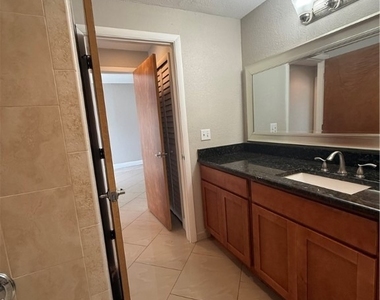8555 Bernwood Cove Loop - Photo Thumbnail 21