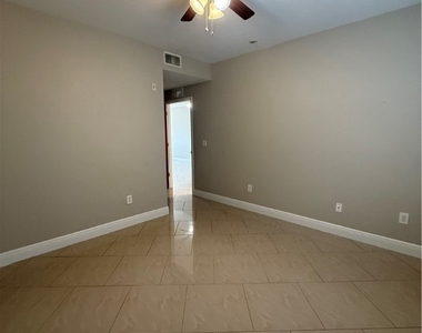 8555 Bernwood Cove Loop - Photo Thumbnail 9