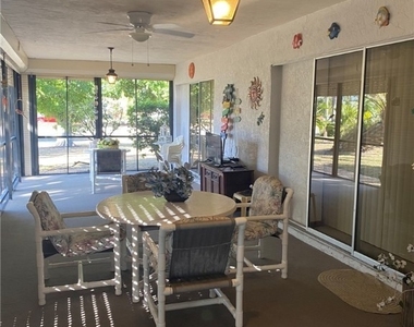 904 Se 18th Street - Photo Thumbnail 29