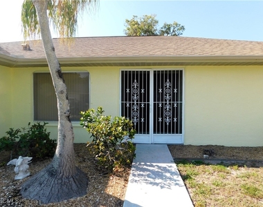 904 Se 18th Street - Photo Thumbnail 2