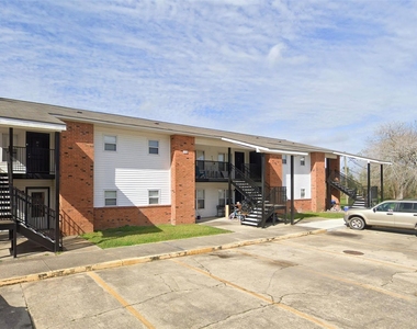 1800 W Third St - Photo Thumbnail 4
