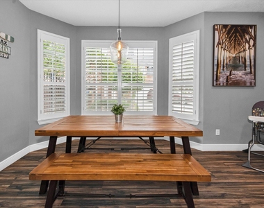 8219 Shoregrove Drive - Photo Thumbnail 8