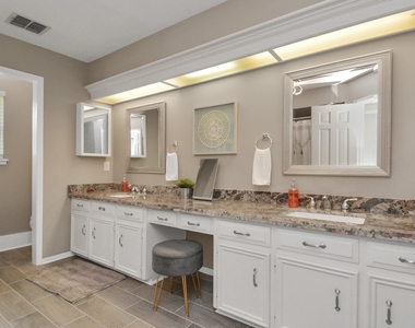 1807 Saddlecreek Drive - Photo Thumbnail 45