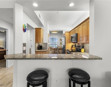 401 Bayfront Place - Photo Thumbnail 8