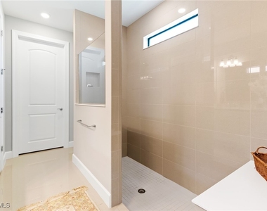 7763 Winding Cypress Drive - Photo Thumbnail 18