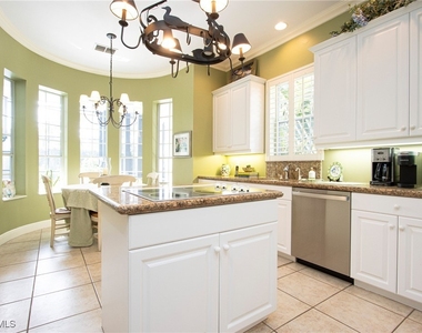 476 1st Avenue N - Photo Thumbnail 21