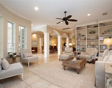 476 1st Avenue N - Photo Thumbnail 2