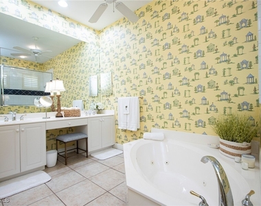 476 1st Avenue N - Photo Thumbnail 31