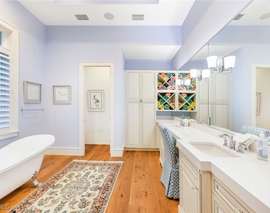 481 21st Avenue S - Photo Thumbnail 14