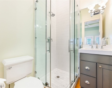 481 21st Avenue S - Photo Thumbnail 28