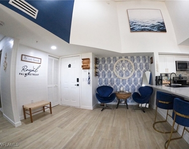 1160 Wildwood Lakes Boulevard - Photo Thumbnail 6
